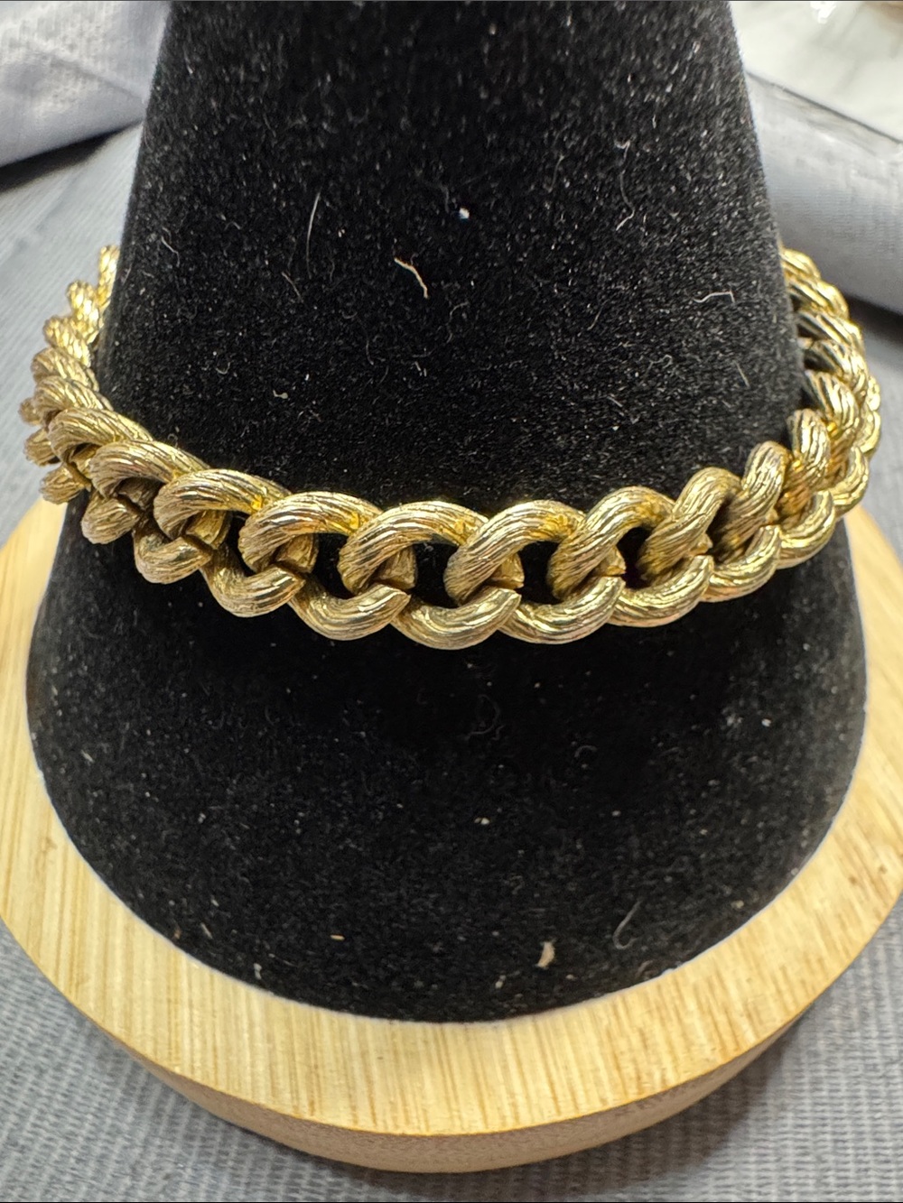 Vintage Source Unknown Gold-Tone Braided Link Bracelet